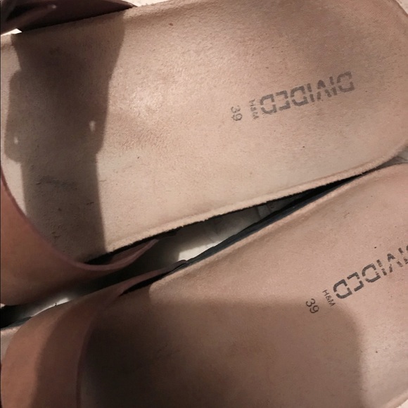 H&M slippers - Picture 4 of 4